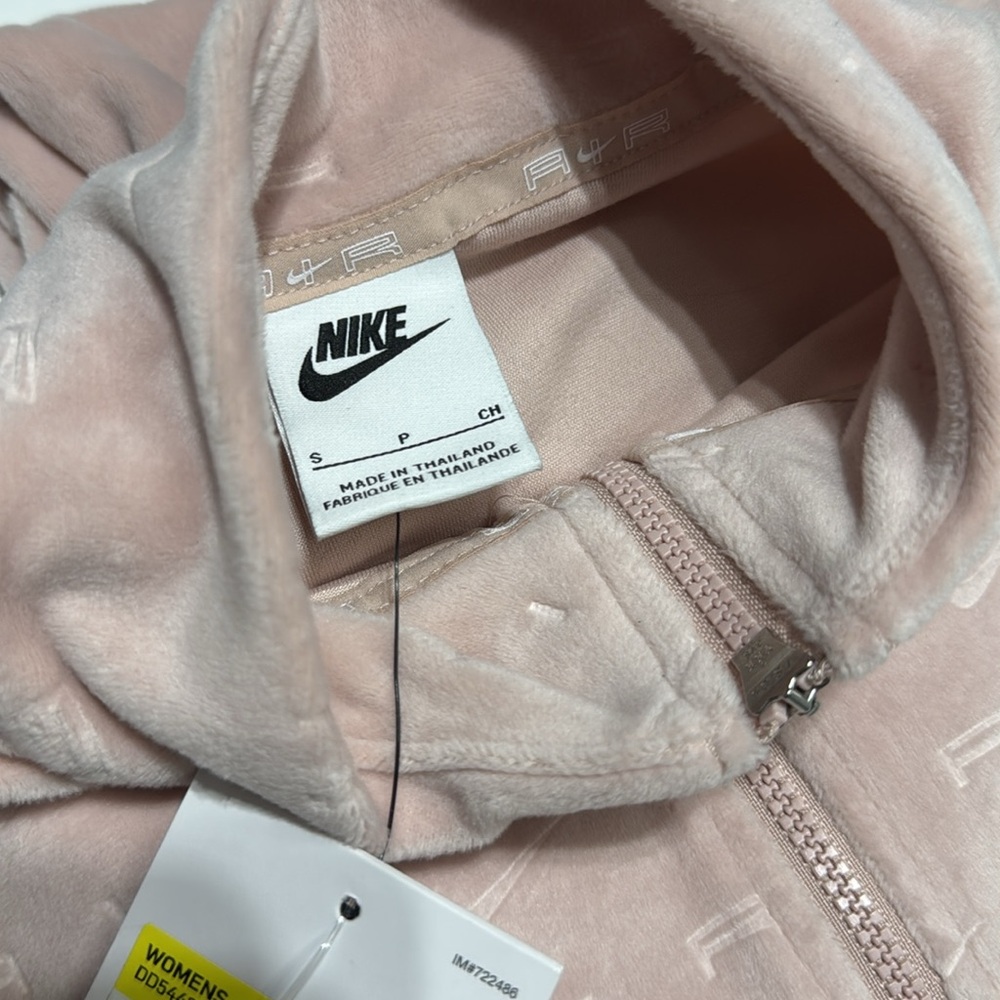 NWT Nike Women's size small Pink Velour Air 1/4 Zip jacket - Picture 4 of 4